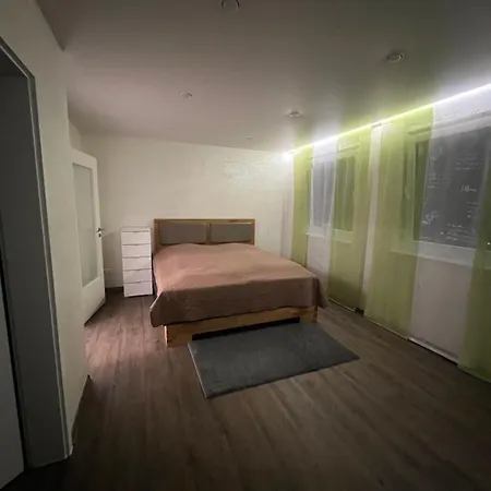 Mueller's Talblick 아파트 *